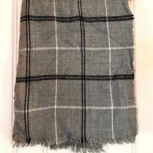 Grey Plaid Scarf